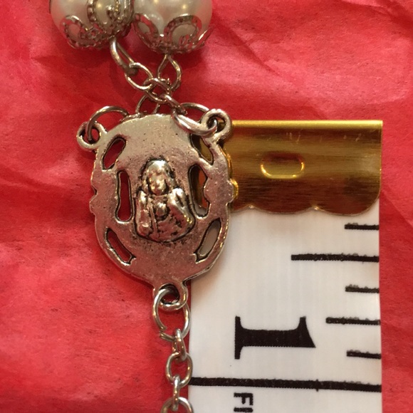 NWOT Double Capped Pearl Bead Rosary - Picture 7 of 8